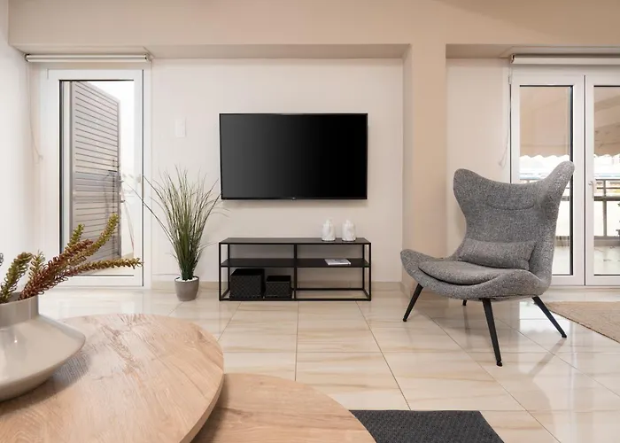 Modern Apartment In Athens With Acropolis & Mt Lycabettus View