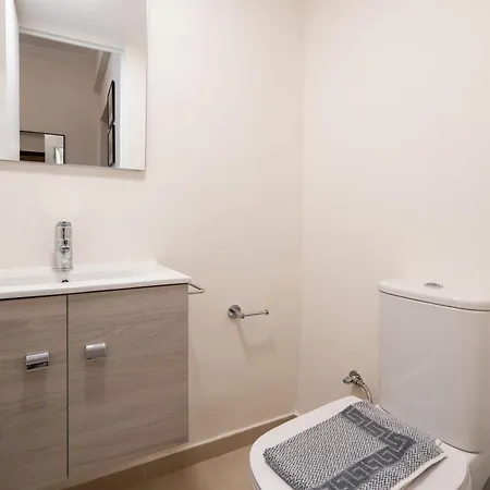 Modern Apartment In Athens With Acropolis & Mt Lycabettus View Zewnętrze zdjęcie