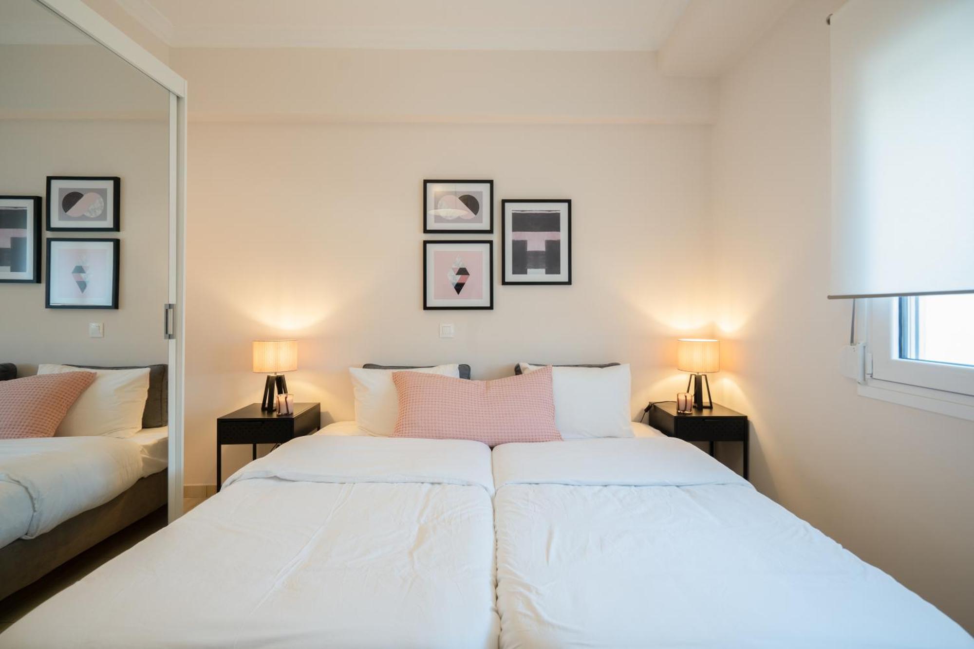 Modern In With Acropolis & Mt Lycabettus View * Athens