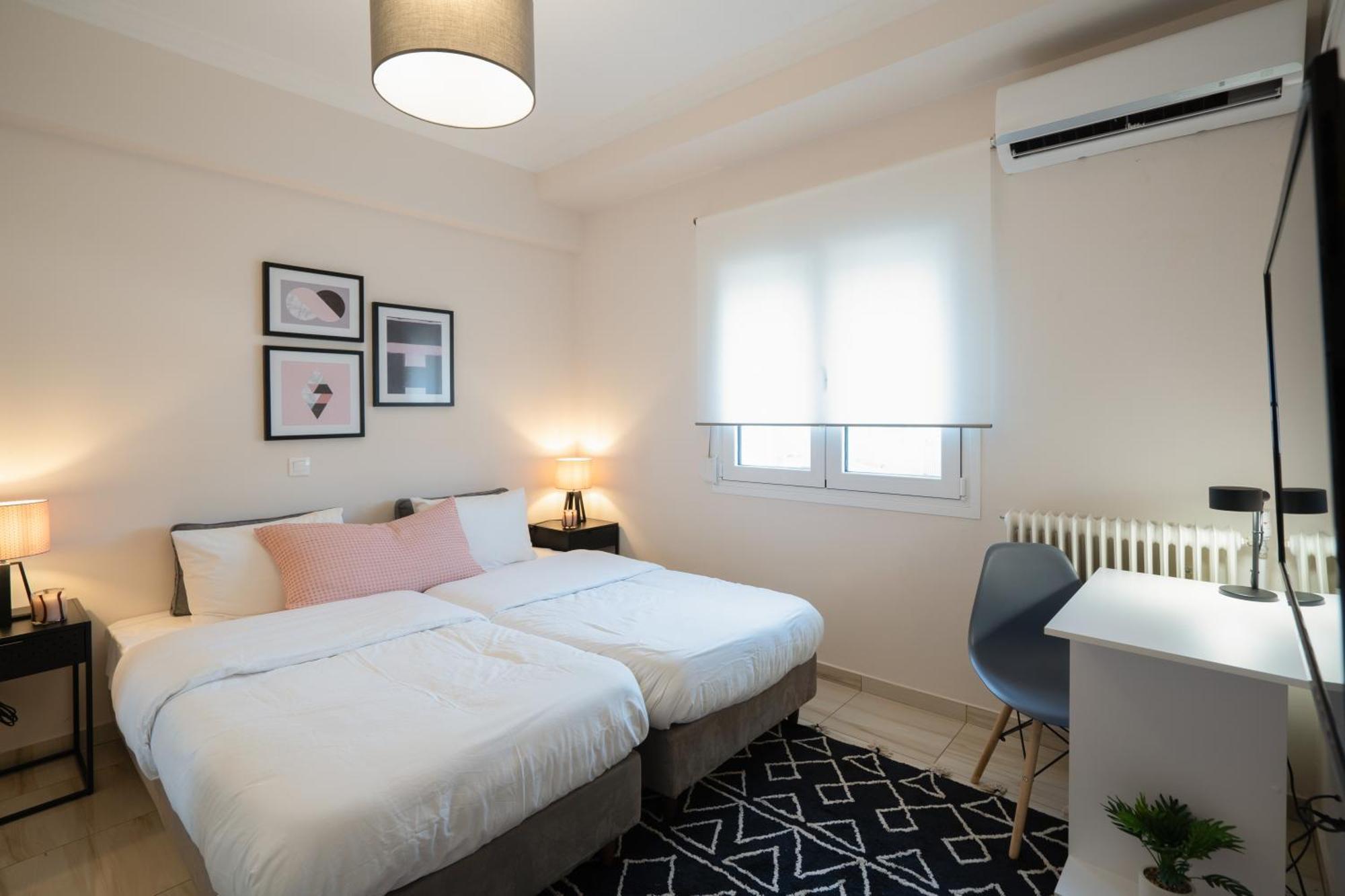 Apartment Modern In With Acropolis & Mt Lycabettus View Athens